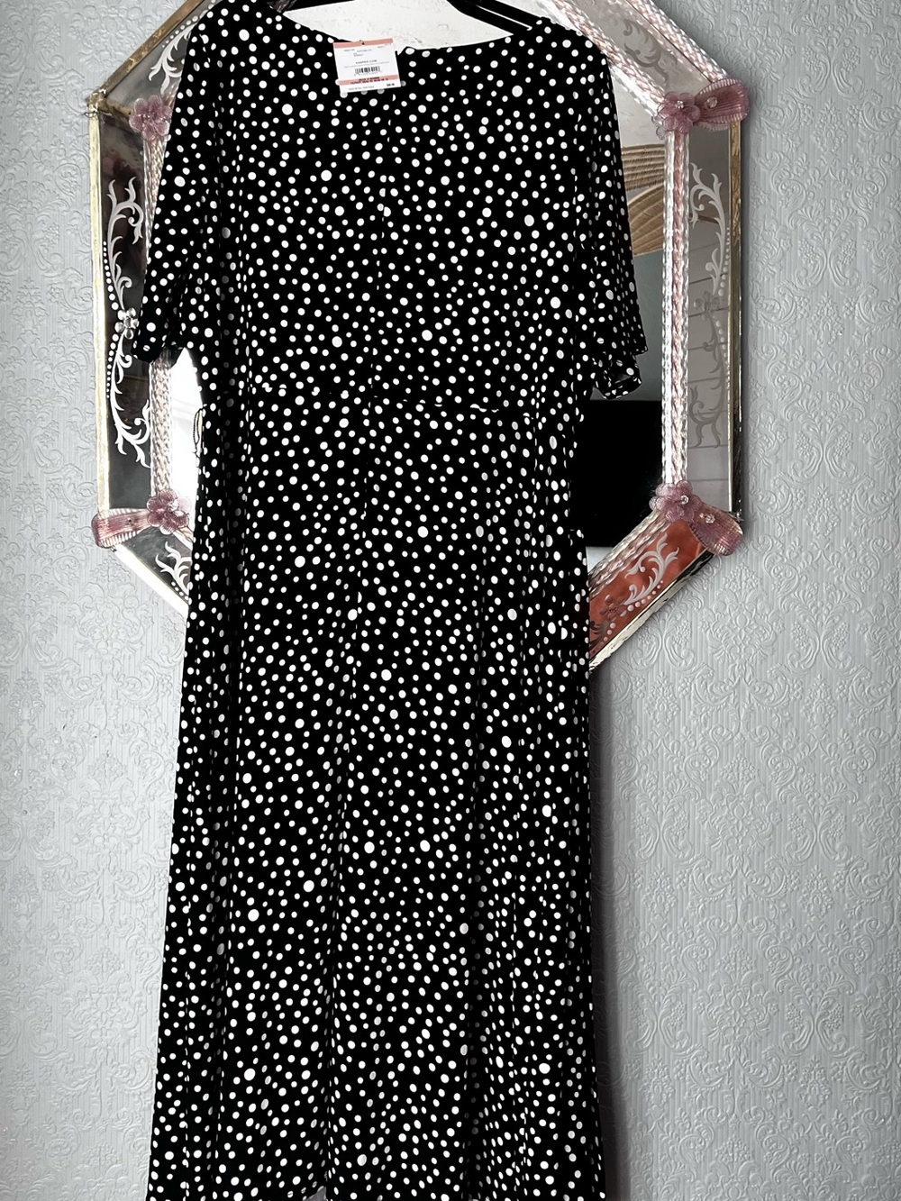 Kasper, Size 14 Knit Black & White Polka Dot Dress
